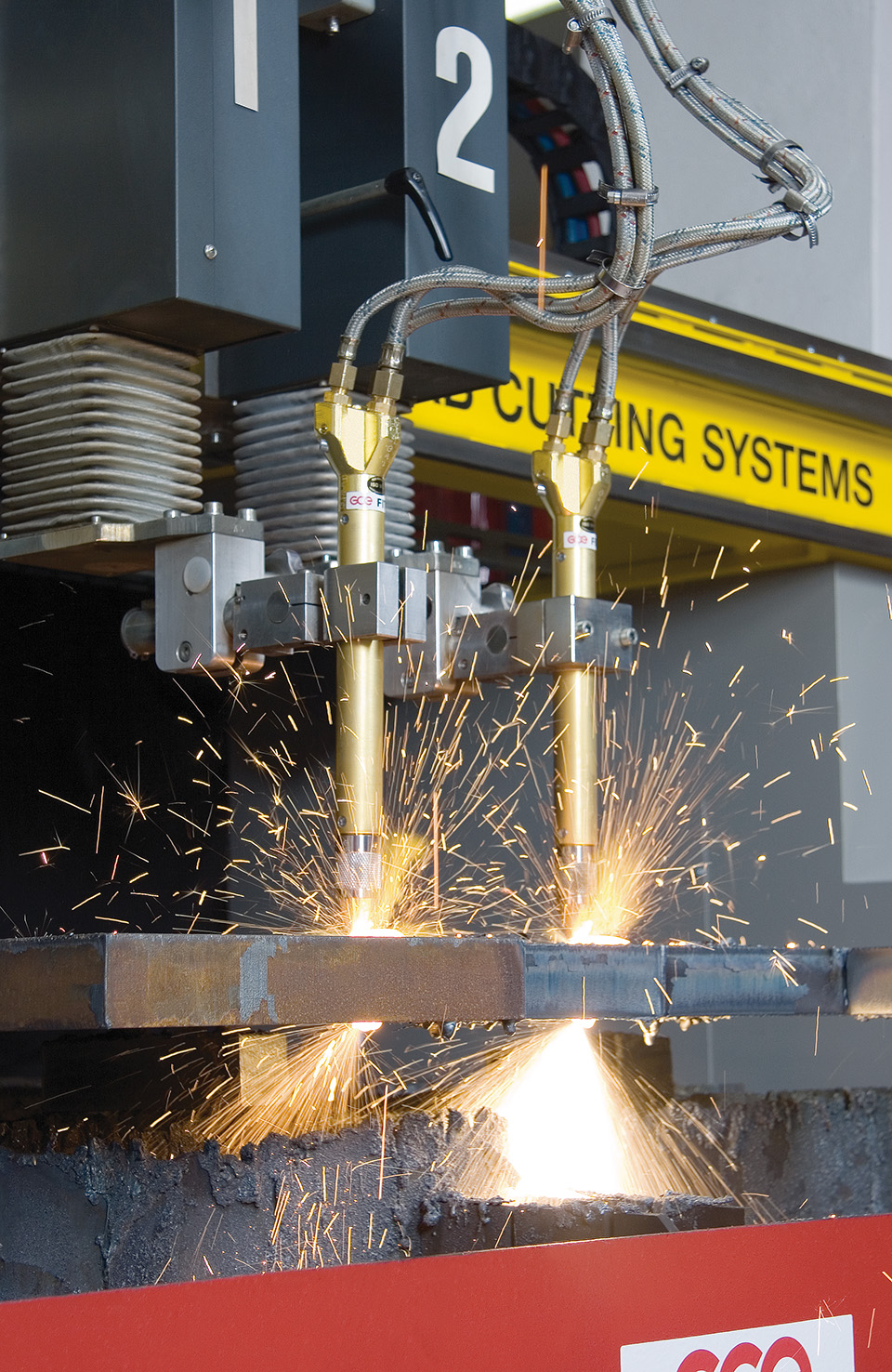 Machine Cutting Image